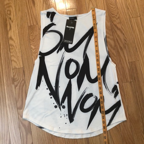 BLACKMILK NWT Om Nom muscle tank size small - Picture 8 of 11
